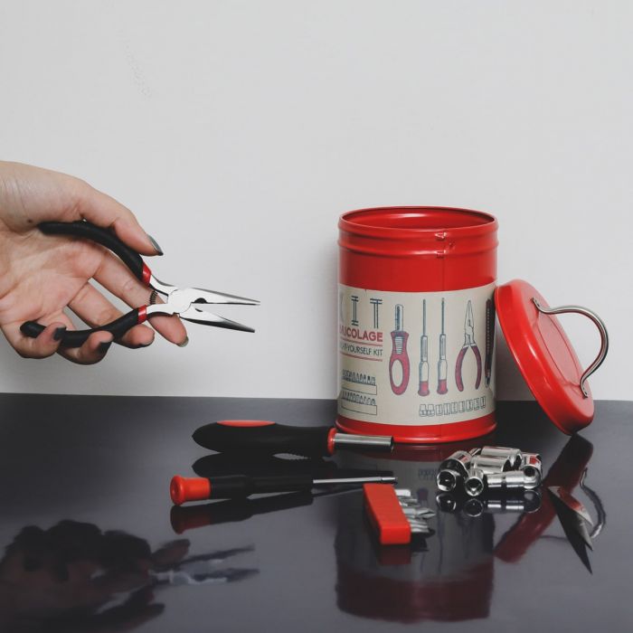 boite  à outils de bricolage