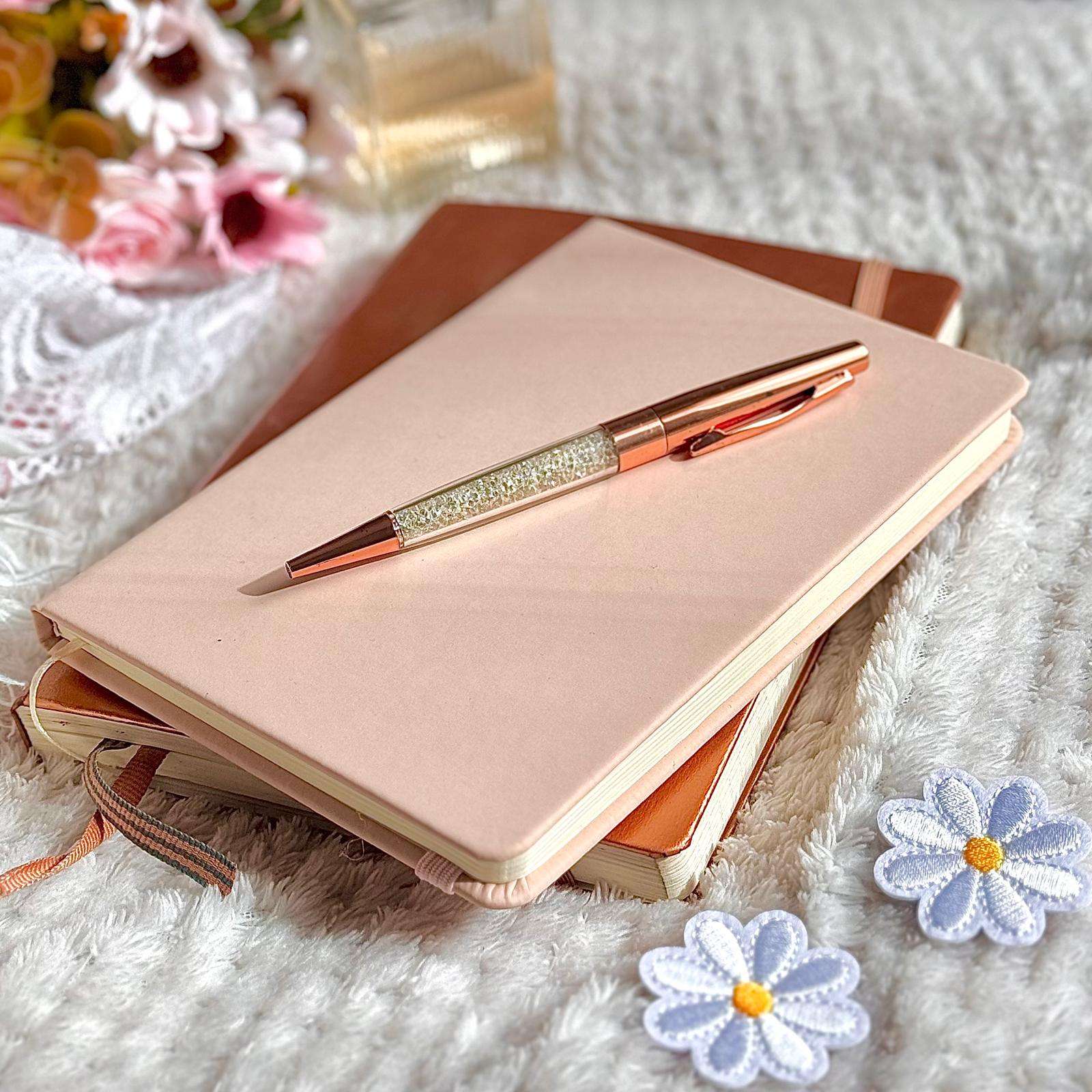 Coffret carnet bloc-notes et stylo paillettes