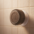Enceinte Bluetooth waterproof dans la douche