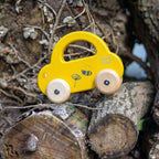 Petite voiture en bois