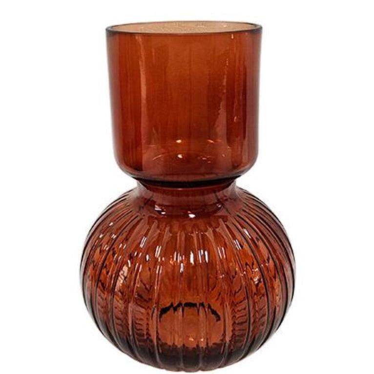 vase en verre couleur ambre